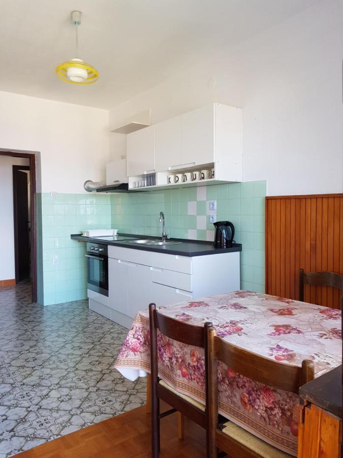 11 Ulica Drage Gervaisa Apartamento Crikvenica Exterior foto