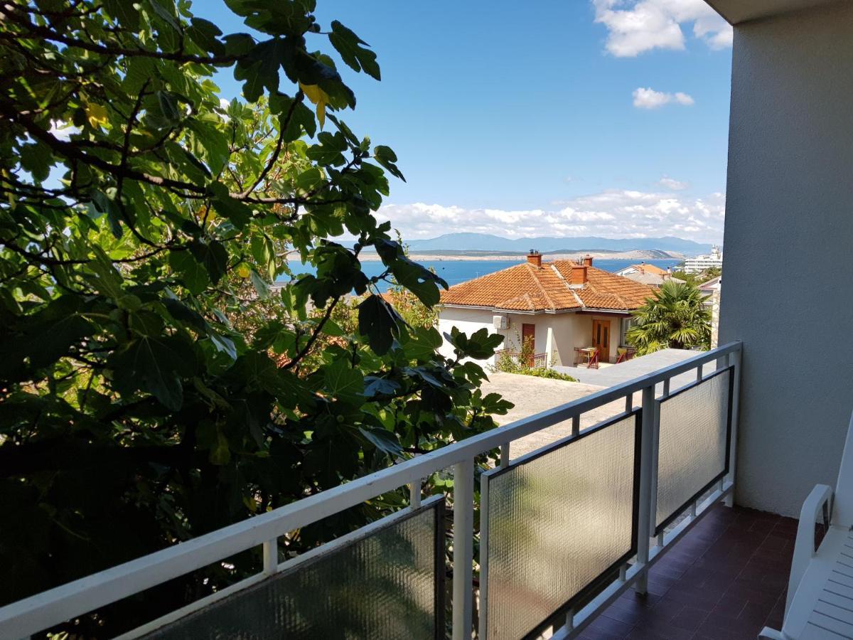 11 Ulica Drage Gervaisa Apartamento Crikvenica Exterior foto