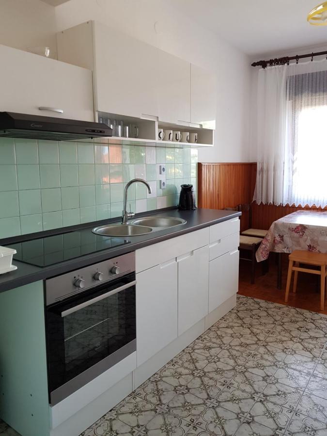 11 Ulica Drage Gervaisa Apartamento Crikvenica Exterior foto