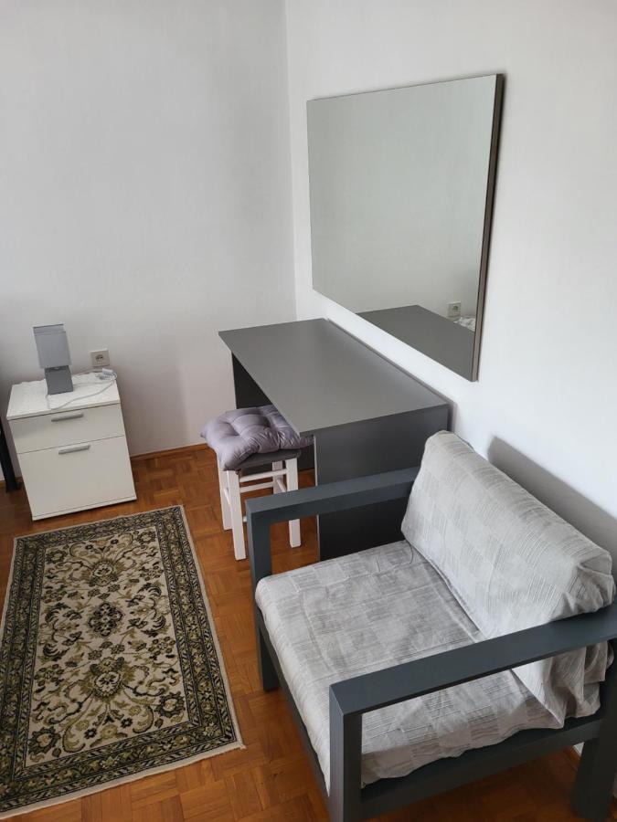 11 Ulica Drage Gervaisa Apartamento Crikvenica Exterior foto