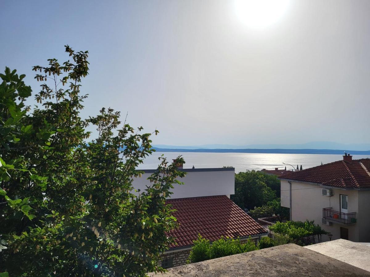 11 Ulica Drage Gervaisa Apartamento Crikvenica Exterior foto