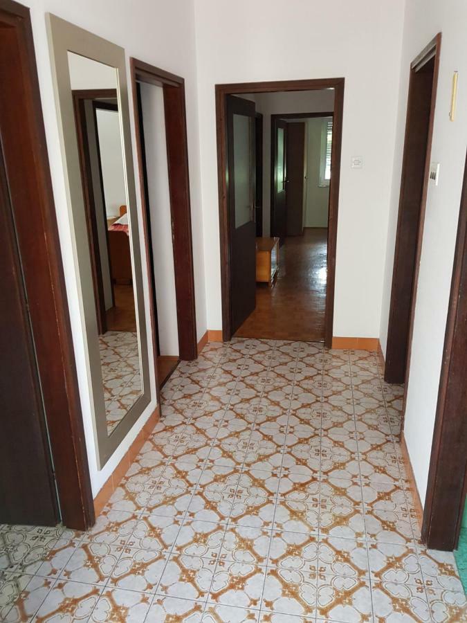 11 Ulica Drage Gervaisa Apartamento Crikvenica Exterior foto